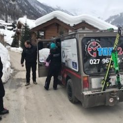 free Taxi With a ski lesson in Zermatt