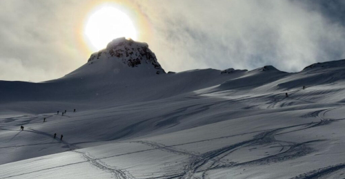 Ski touring in Norway - 5 days of Northern Lights, Arctic summits and wildlife.