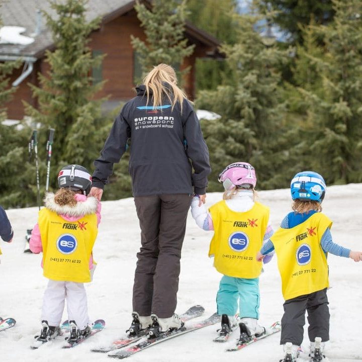 Kids ski lesson in Verbier