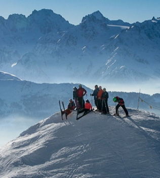 Five Ski Essentials to Keep in Your Pockets