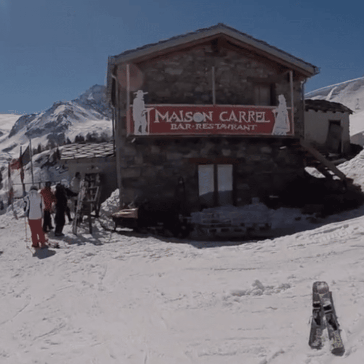 ski lodge square